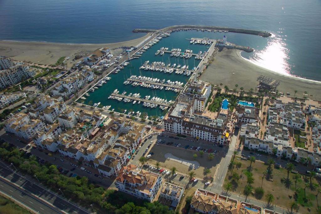 Lovely With Pool & Sea Views - Marina Del Castillo 2129 Appartement